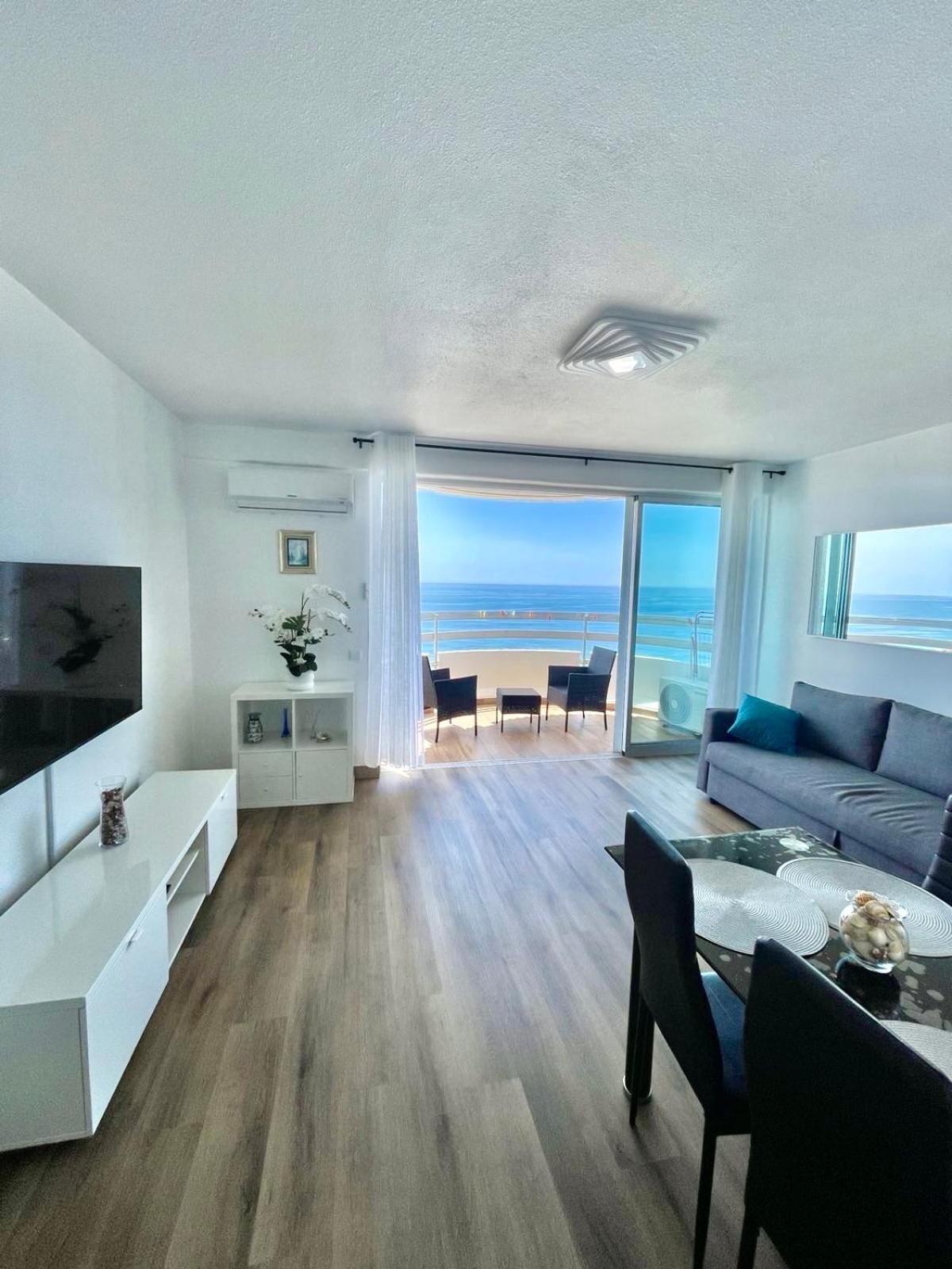 Top Ocean View Apartment - Amazing Sunset - Modern Style - Pool & 200M To Beach Portimão Cameră foto